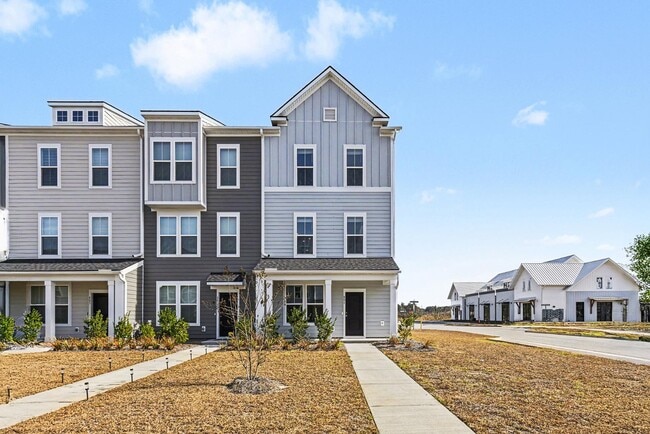 property at 801 Recess Pt Dr