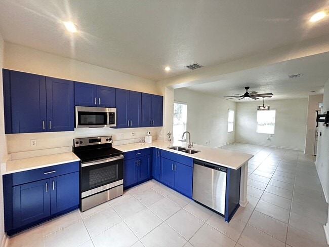 property at 379 Annies Pl