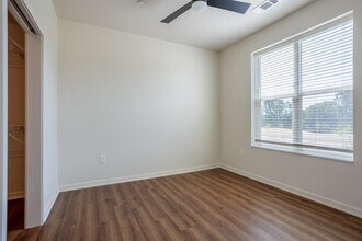 The Flats at Carriage Commons in Traverse City, MI - Foto de edificio - Interior Photo