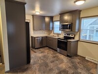 6641 Hillside Ln photo'