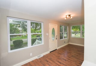 2540 Gilboa Ave in Zion, IL - Building Photo - Building Photo