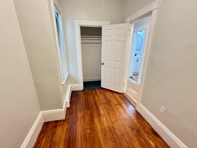 11 Linden St, Unit 2