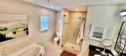 10091 Lake Cove Dr in Ft. Myers, FL - Building Photo - Building Photo