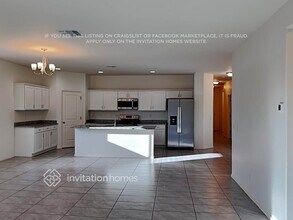 17649 W Via De Luna Dr in Surprise, AZ - Building Photo - Building Photo