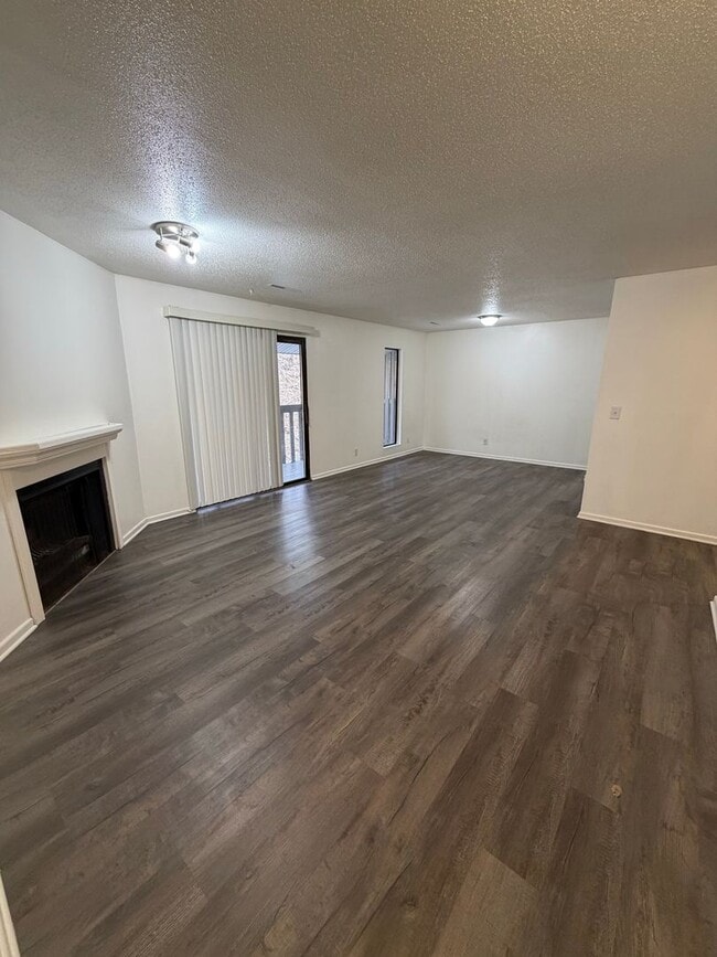 property at 3401 Blackhawk Rd