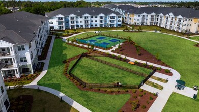 Willows at Grande Dunes in Myrtle Beach, SC - Building Photo - Building Photo