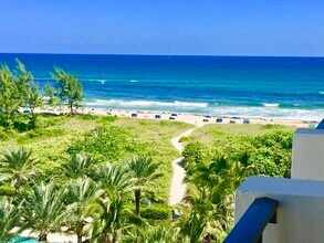 145 S Ocean Ave in Palm Beach Shores, FL - Building Photo - Building Photo