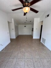 5226 Via Hacienda Cir, Unit A313 in Orlando, FL - Building Photo - Building Photo