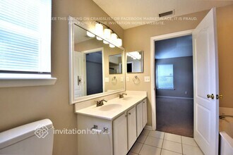 8551 Crooked Tree Dr in Jacksonville, FL - Building Photo - Building Photo