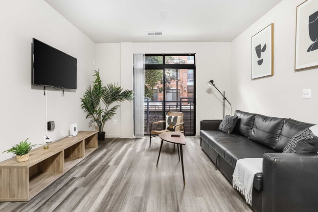 305 10th Street South