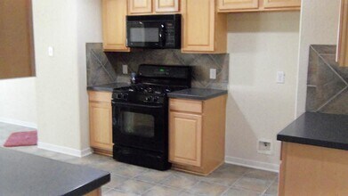10219 Riderdale Park Ln in Houston, TX - Building Photo - Building Photo