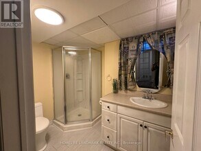 491 Fairlawn St in Oshawa, ON - Building Photo - Building Photo