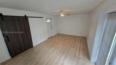 1448 NE 24th Ct in Wilton Manors, FL - Building Photo - Building Photo