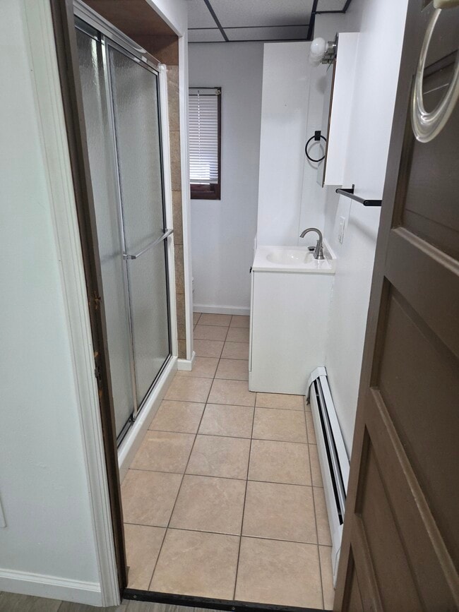 144 William St, Unit 144B in Pittston, PA - Building Photo - Building Photo