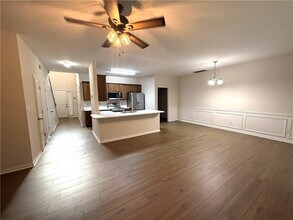 314 Creek Manor Way in Suwanee, GA - Building Photo - Building Photo
