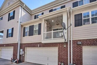 3751 S Dayton St in Aurora, CO - Foto de edificio - Building Photo