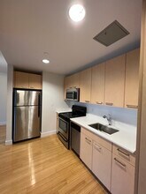 1085 Boylston St in Boston, MA - Foto de edificio - Building Photo