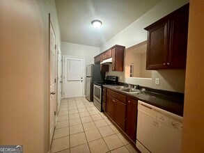 1005 Mill Creek Way in Monroe, GA - Building Photo - Building Photo