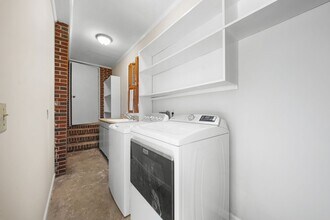 409 Granade St in Statesboro, GA - Building Photo - Building Photo