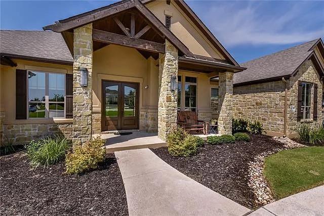 704 Brave Face St in Leander, TX - Building Photo - Building Photo