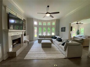2464 Canopy Glen NE in Marietta, GA - Building Photo - Building Photo