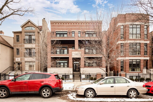 1165 W Eddy St in Chicago, IL - Building Photo - Building Photo