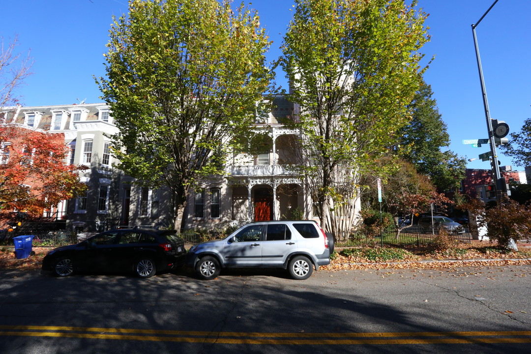 420 Constitution Ave NE in Washington, DC - Building Photo