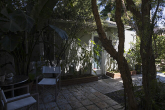 619 Boccaccio Ave in Venice, CA - Building Photo - Building Photo