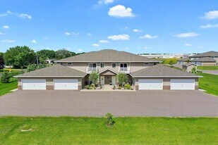 Garden Ridge in Marshfield, WI - Building Photo