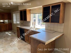 6224 N Dolores Ave in Fresno, CA - Building Photo - Building Photo