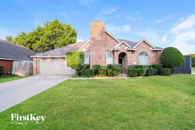 property at 4629 Prescott Cir