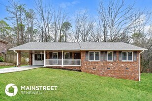 3633 Telstar Dr in Ellenwood, GA - Building Photo
