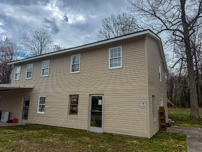 1026 Mission Acres Rd in Pleasant View, TN - Building Photo - Building Photo