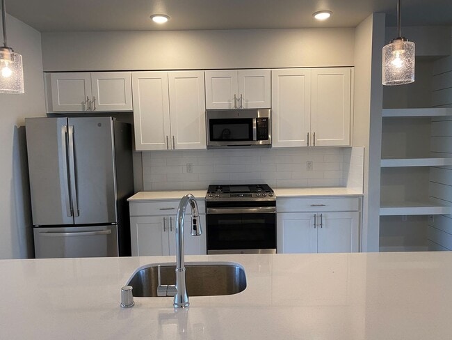 3716 Wildspitz St SE in Lacey, WA - Building Photo - Building Photo