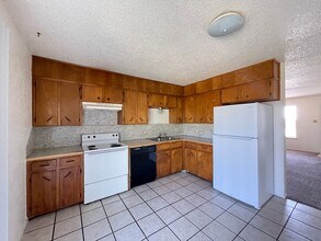 1106 Eastside Dr in Killeen, TX - Building Photo - Building Photo