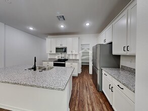 15074 W Sherman St in Goodyear, AZ - Foto de edificio - Building Photo