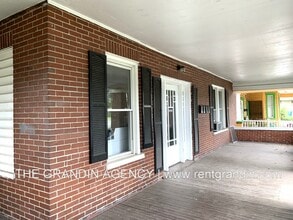 1306 Patterson Ave SW in Roanoke, VA - Building Photo - Building Photo