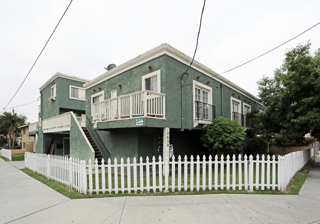 Penn Street Apartments in Whittier, CA - Building Photo