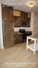 1061 Ranger Trail-Unit -22 in El Paso, TX - Foto de edificio - Building Photo
