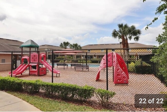 2369 Sunset Bluff Dr in Jacksonville, FL - Foto de edificio - Building Photo