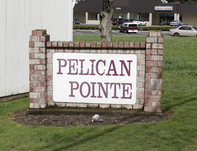 Pelican Pointe Apartments in Vancouver, WA - Building Photo - Building Photo