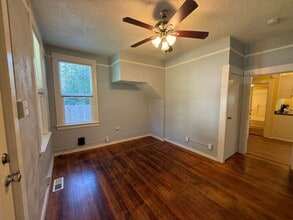 5814 NE 16th Ave in Portland, OR - Building Photo - Building Photo