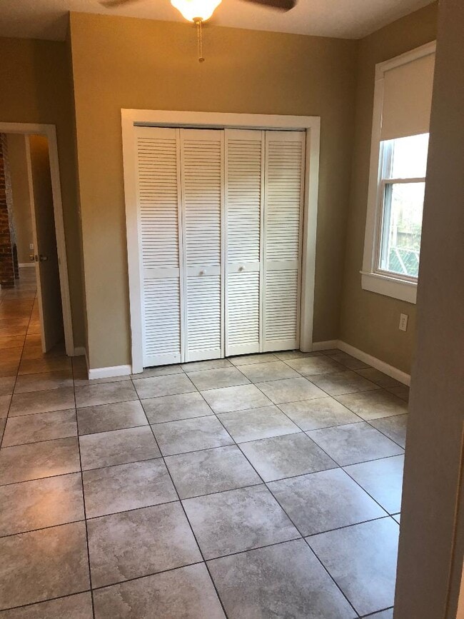 5645 Charles Pl, Unit 5645 in New Orleans, LA - Building Photo - Building Photo