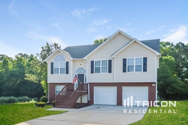 109 Massey Ln in Locust Grove, GA - Building Photo - Building Photo