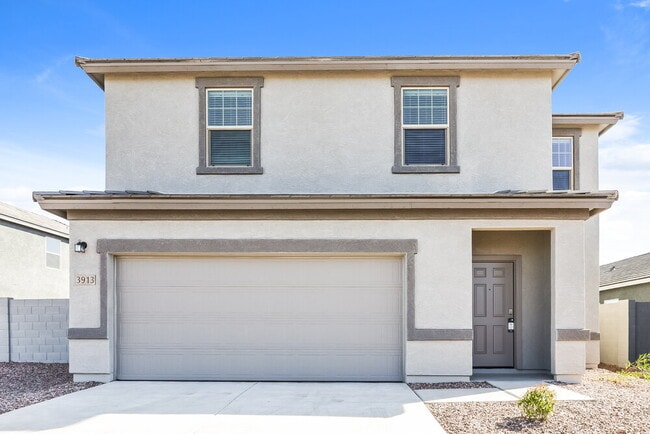 property at 3913 E Ter Ct