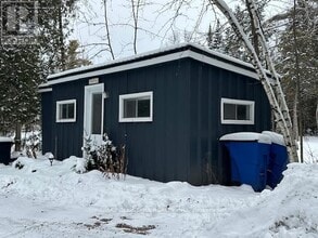 45 Lakewood Crescent in Kawartha Lakes, ON - Building Photo - Building Photo