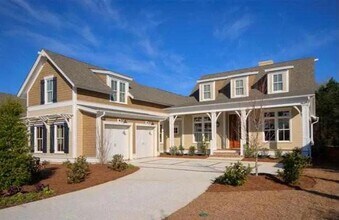 73 Hampton Lake Dr in Bluffton, SC - Building Photo - Building Photo
