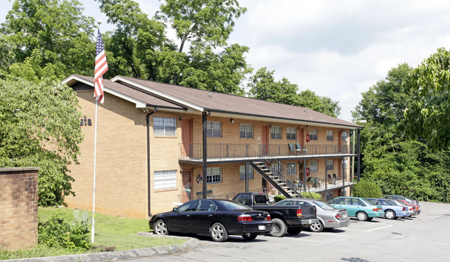 1701-1705 Hutchison Ave in Knoxville, TN - Foto de edificio - Building Photo