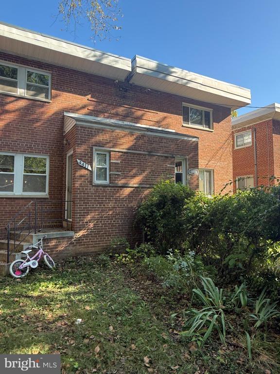 4411 Harrison St NW in Washington, DC - Building Photo - Building Photo