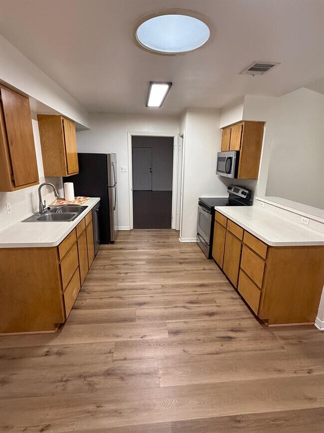 8117 Willet Trail in Austin, TX - Building Photo - Building Photo